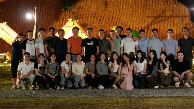 团队篇之户外露营  ——享受自由，释放压力